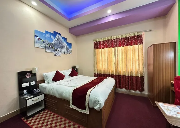 Apa Ammaa Lodge, Restaurant, And Hotel Katmandu