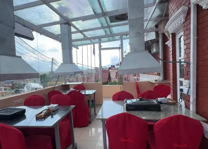 Apa Ammaa Lodge, Restaurant, And Katmandu