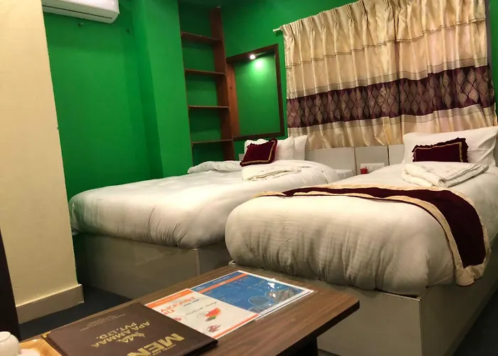 Hotel Apa Ammaa Lodge, Restaurant, And Katmandu