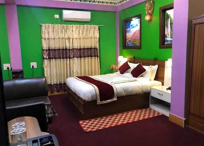 Apa Ammaa Lodge, Restaurant, And Hotel Katmandu