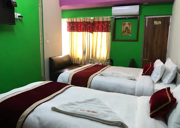 Apa Ammaa Lodge, Restaurant, And *